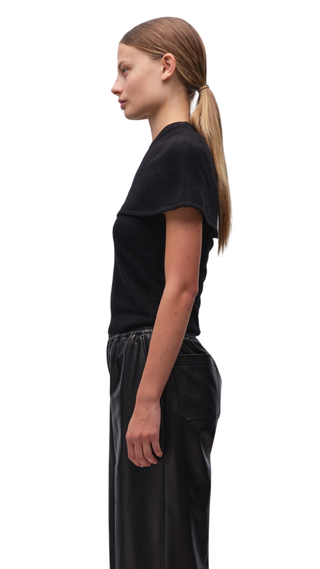 Yuki S/S Cape Top, Black
