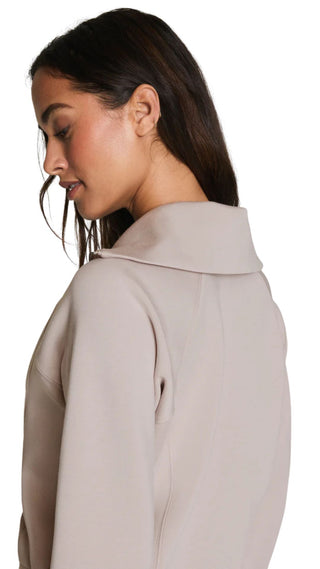 AirEssentials Half Zip - French Grey