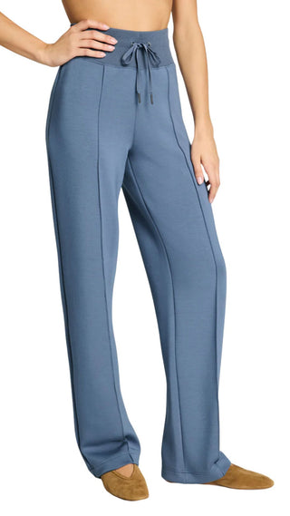 AirEssentials Luxe Straight Leg Pant - Rain