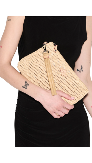 Crochet Clutch - Crochet Camel