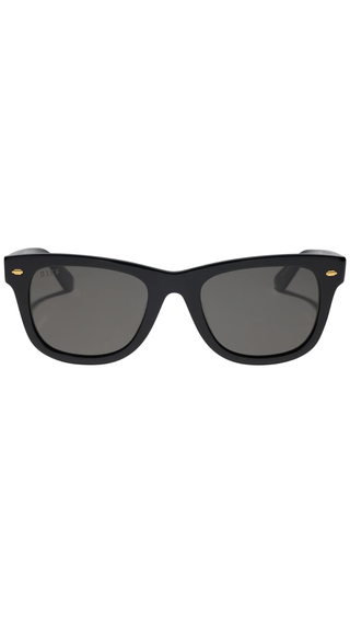 Mercer Black, Grey